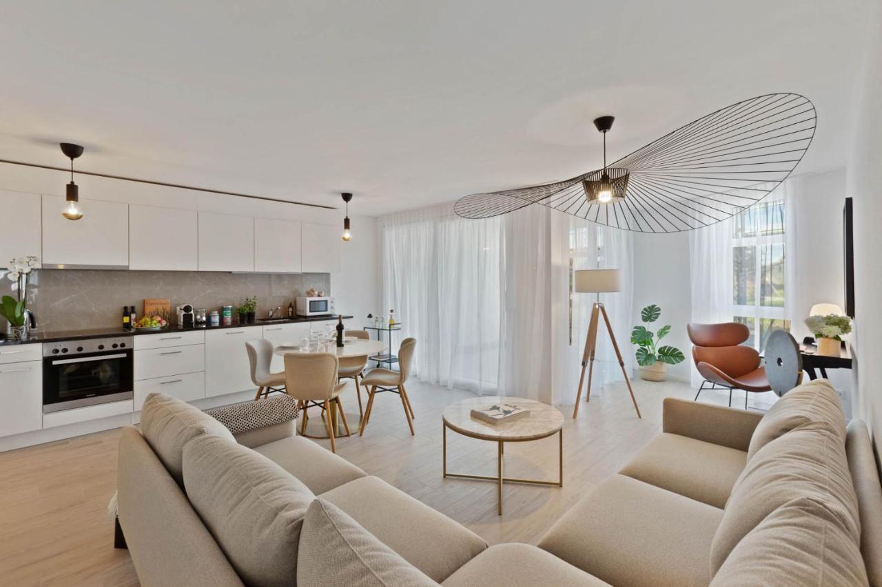 Olympia Homes Beautifully Furnished Flats Epalinges Exteriör bild