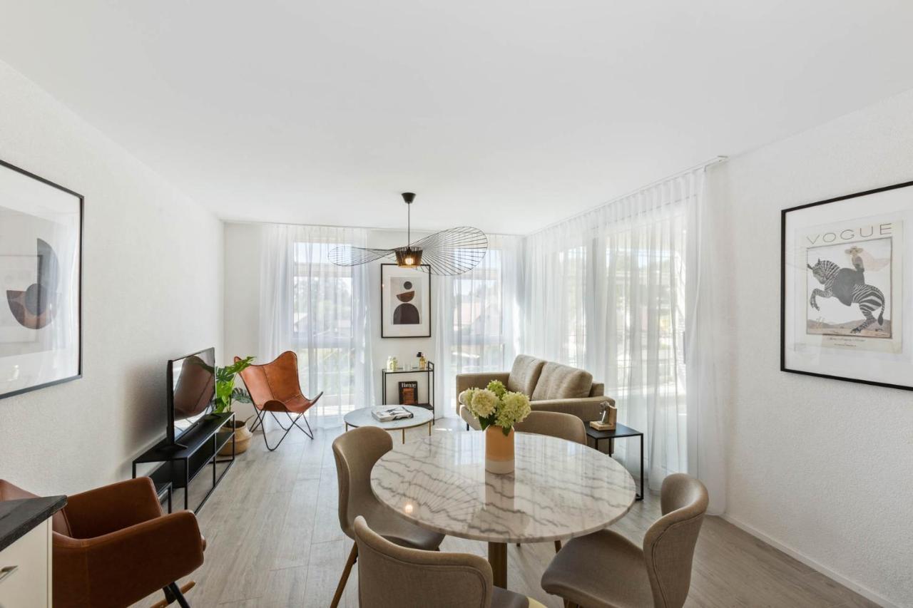 Olympia Homes Beautifully Furnished Flats Epalinges Exteriör bild