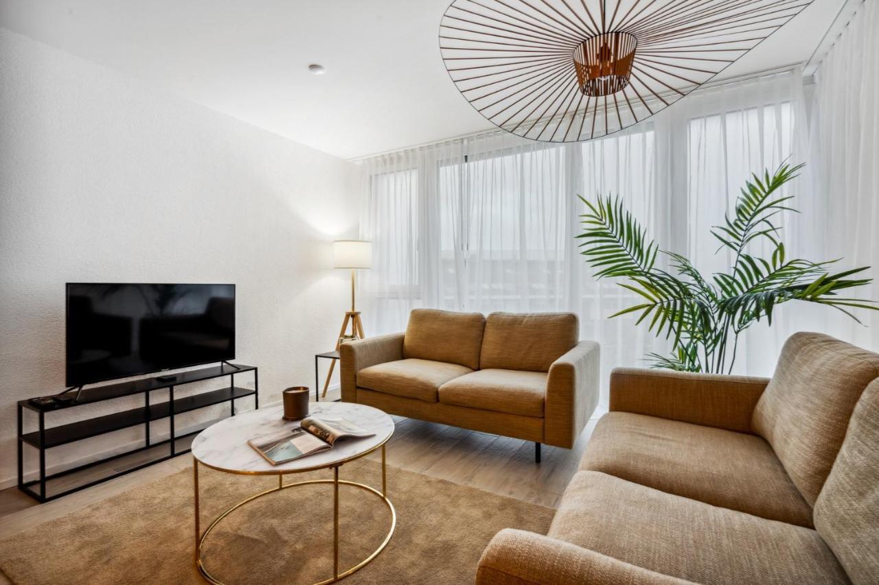 Olympia Homes Beautifully Furnished Flats Epalinges Exteriör bild